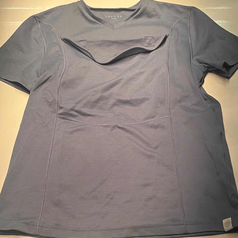 Lalabu V Neck Stretch Soothe Baby With Carrier Pouch Shirt Women’s L blue